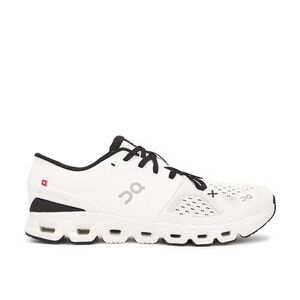 On Cloud X 4 Sneaker in Ivory & Black